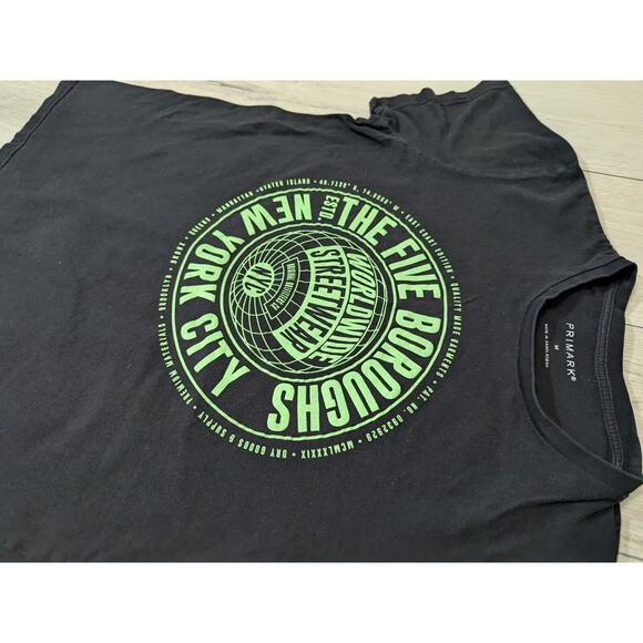 Primark New York Five Boroughs Graphic T Shirt Black Neon Green Size M - Picture 2 of 6